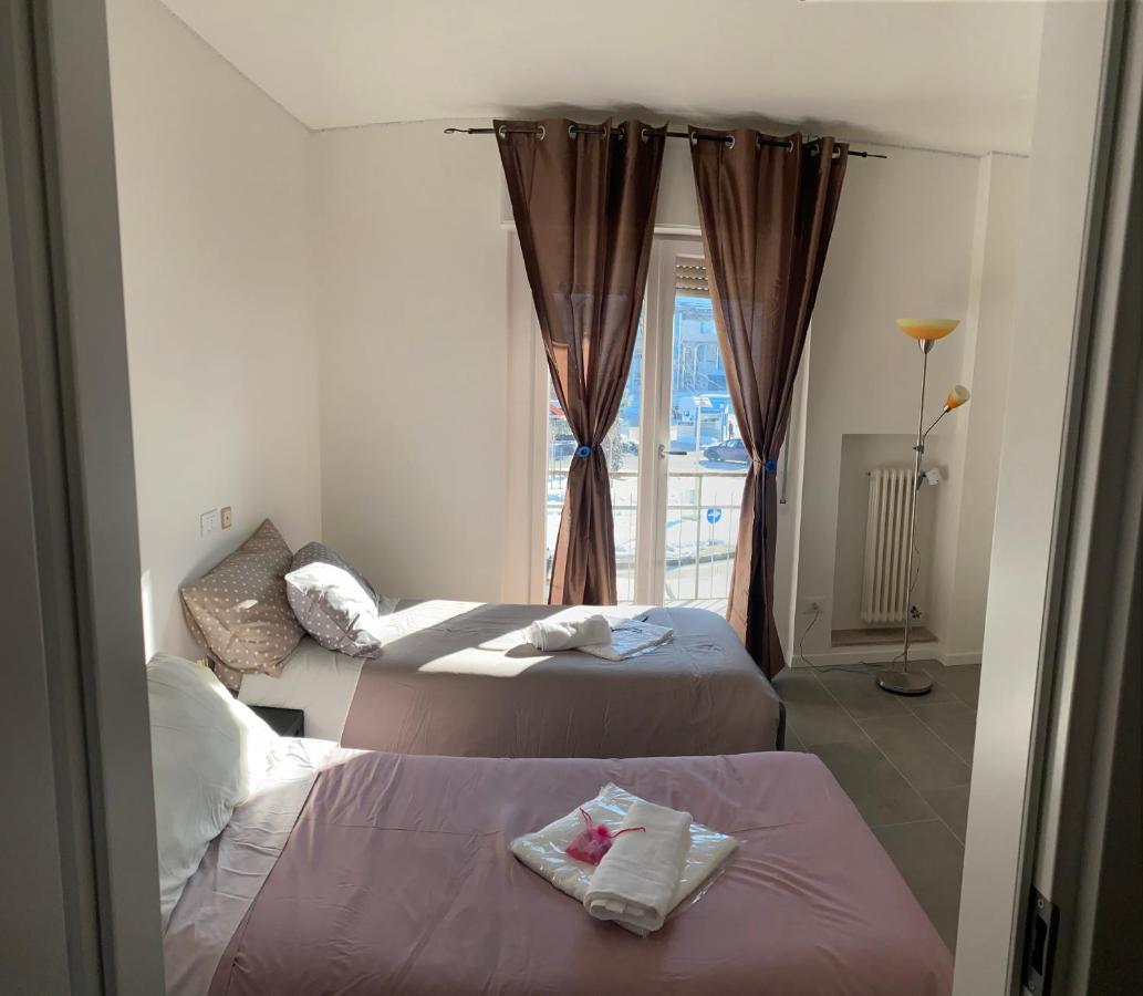 トレント Michelangelo House Bed & Breakfast エクステリア 写真